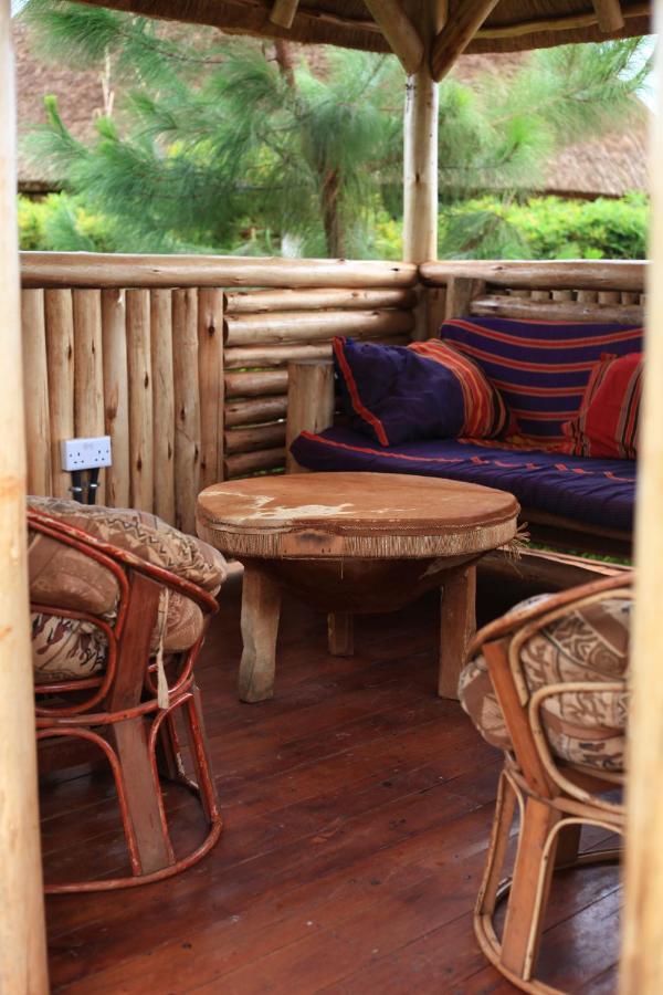 Elite Backpackers Services Masaka Buitenkant foto
